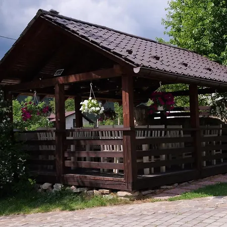 Olko House Apartman *